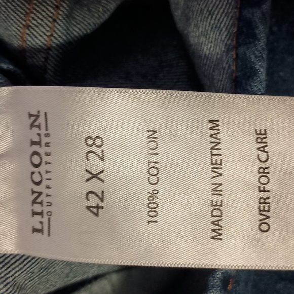 Lincoln Outfitters Men's Overalls. Worn once. Size 42 x 28 - Picture 9 of 9